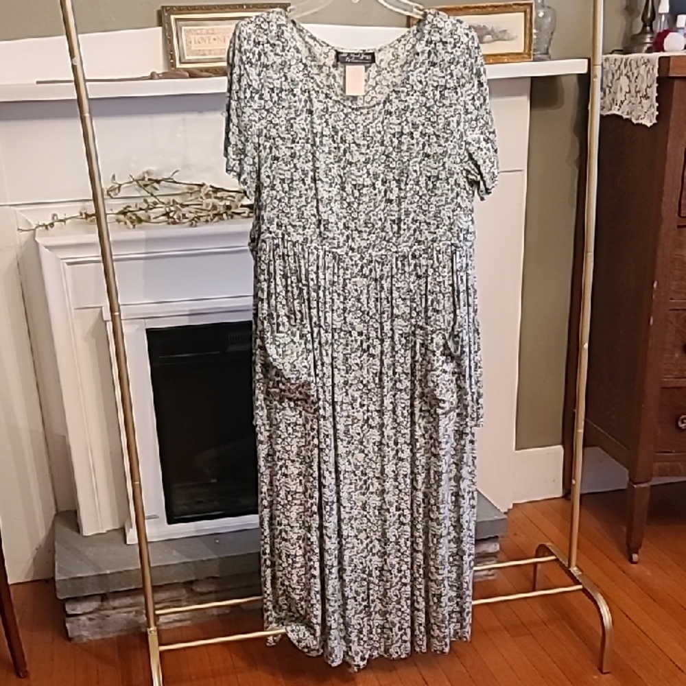 All that Jazz Green and White Patterned Maxi Dress